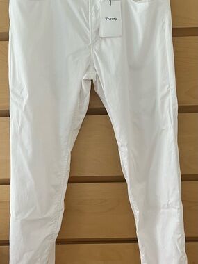 Theory Zaine White Summer Chino Pants W33 – Like New
